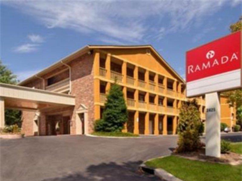 Red Lion Inn & Suites Nashville Airport Exterior foto